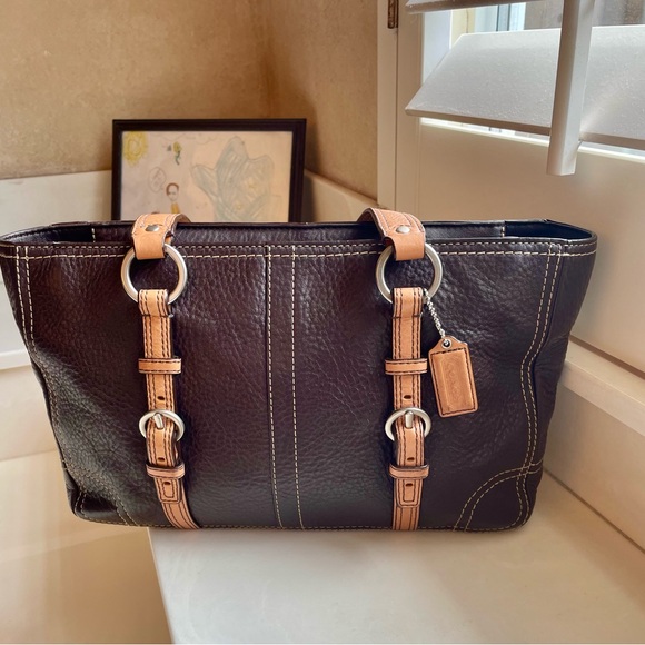 Coach Chelsea EUC Shoulder Tote Bag - Picture 12 of 12